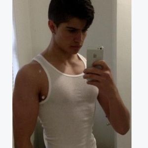 Meet your Posher, Luis